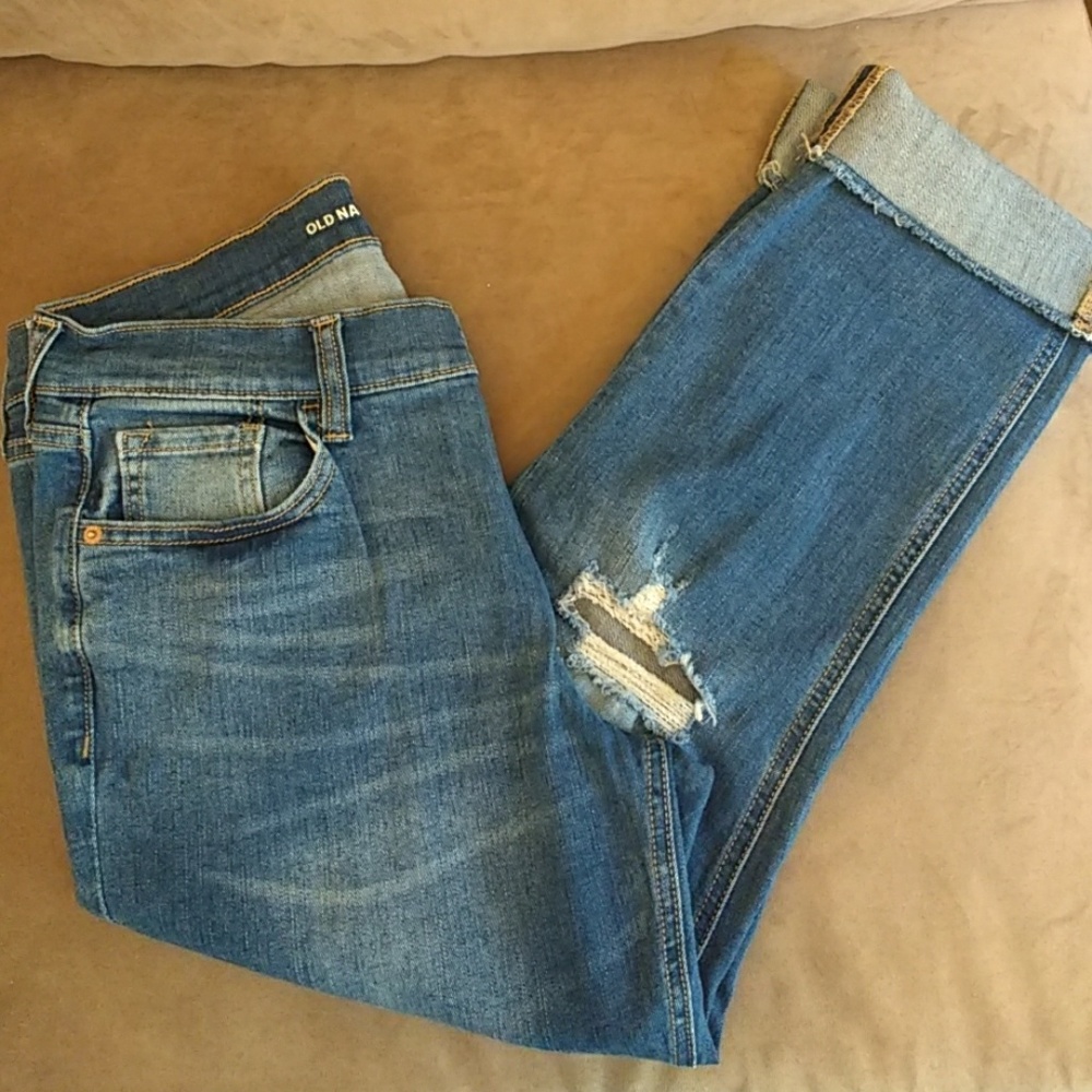 Old Navy Boyfriend Straight Cropped Jeans